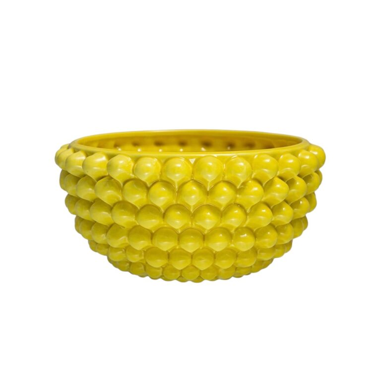 Scopri i Centrotavola Giallo Cadmio M in ceramica di Caltagirone. Aggiungi un tocco di colore e stile siciliano alla tua tavola moderna o classica.